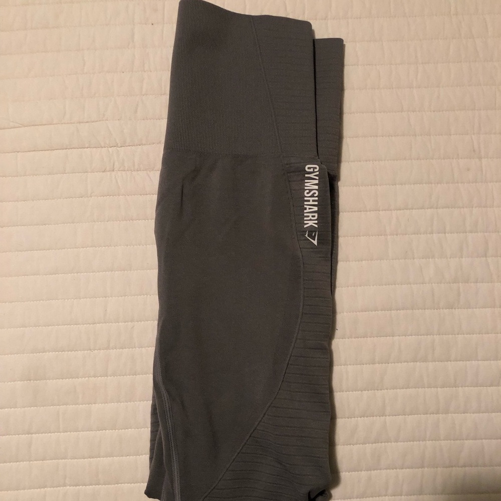 GYMSHARK SEAMLESS LEGGING SERIES ONE SIZE SMALL